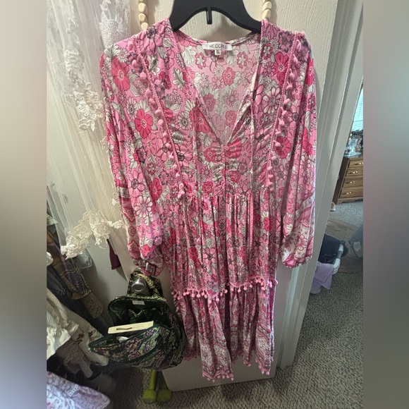 Girly Floral Dress - Picture 3 of 3